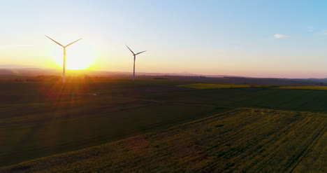 Windräder-Im-Morgengrauen