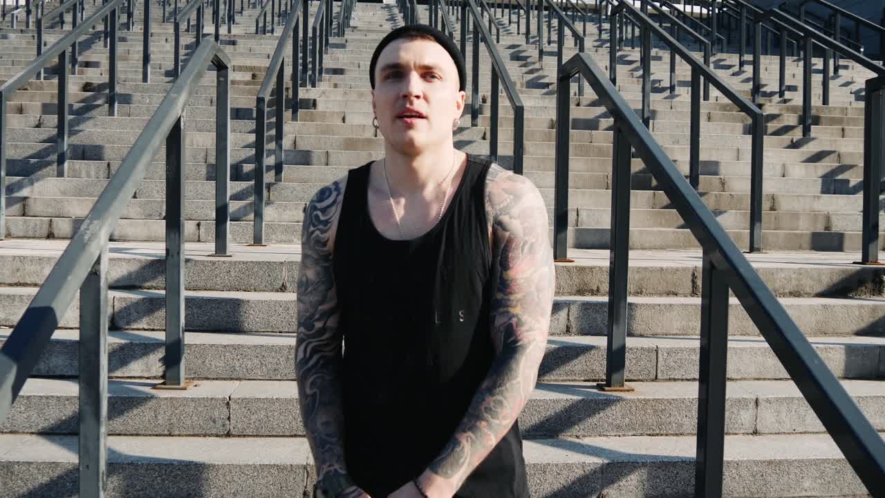 현대 합 스트리트 댄서, 문신이 있는 스터, 키, 도시 댄스, 프리스타일