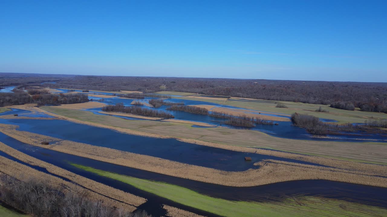 Fugleperspektiv af Lake Barkley og Cumberland River nær Fort Donelson National Battlefield i USA