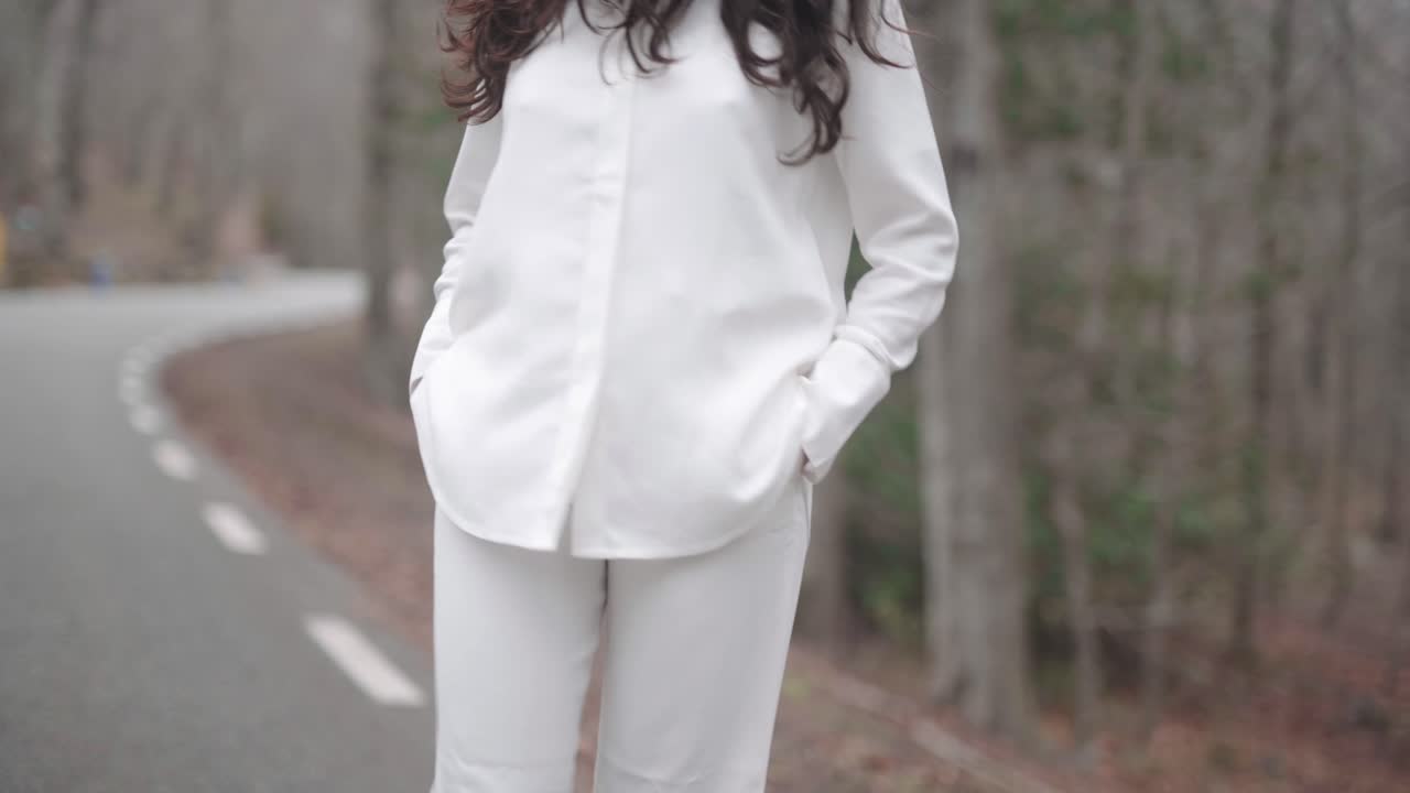 montseny spain의 느슨한 편안한 의류 여성 패션