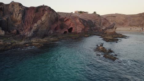 Landscape-of-the-Papagayo-beach,-Lanzarote,-Canary-Islands,-Spain