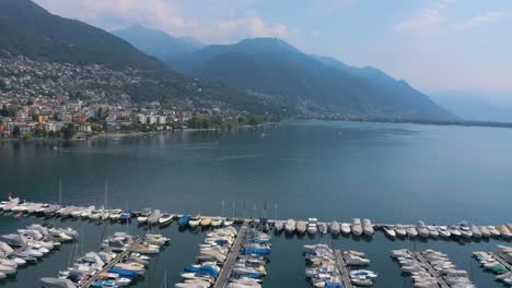 Marina-In-The-Town-Of-Locarno-On-Shore-Of-Lake-Maggiore-In-Ticino,-Switzerland