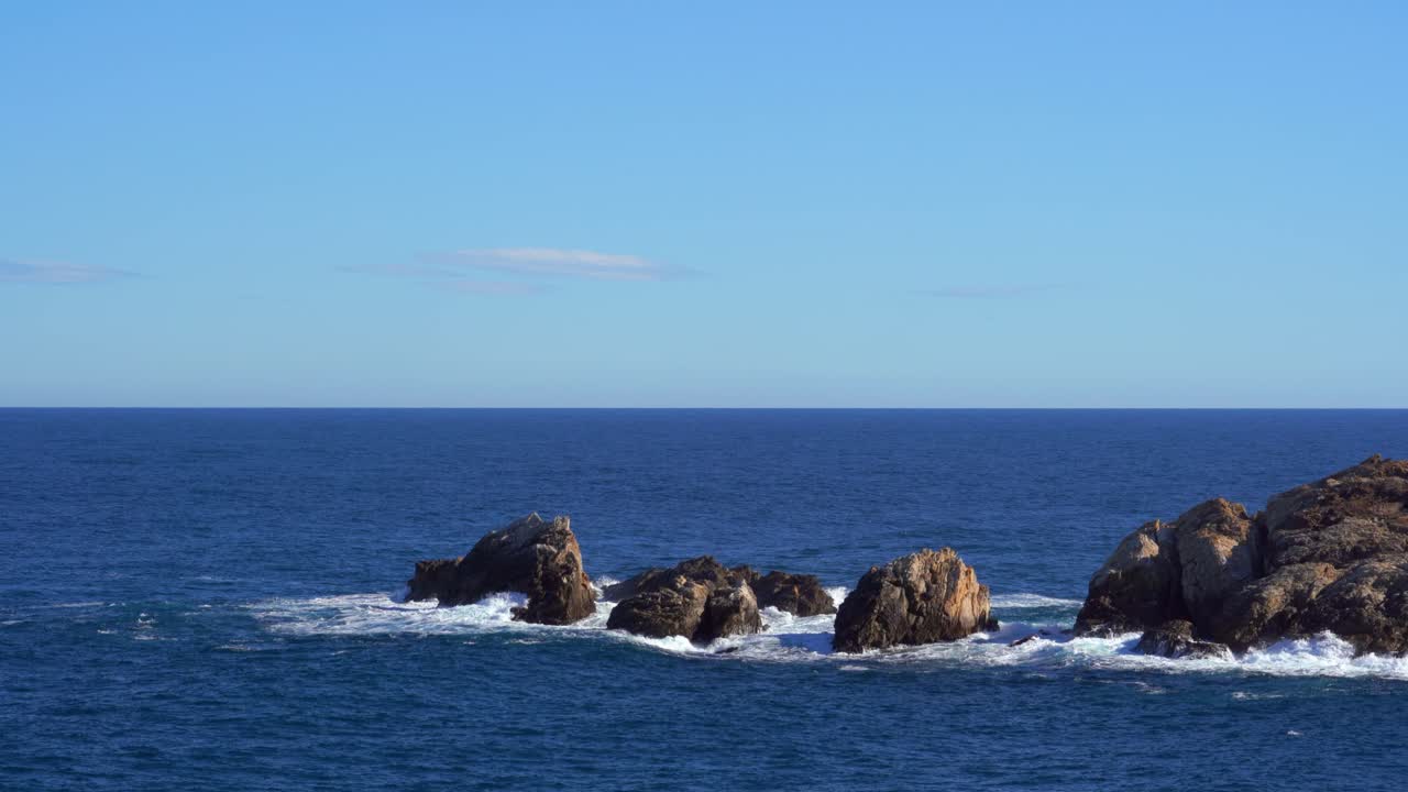 지중해 스페인 화이트 하우스의 유럽 해변 잔잔한 바다 청록색 베 구르 코스타 브라바 이비자