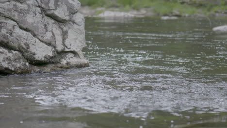 flowing-river-in-rocky-water-at-Nc-mountains