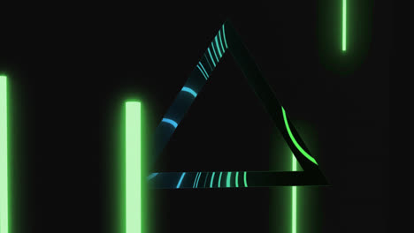 animación de un triángulo que refleja rayos de neón verde y luces azules sobre un fondo negro
