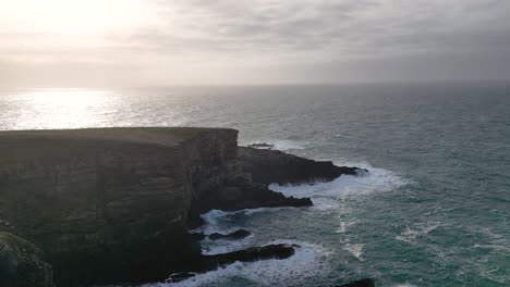 Imágenes-Aéreas---Vistas-Impresionantes-De-La-Cabeza-De-Mizen