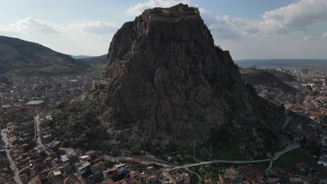 imponente castillo vista aérea