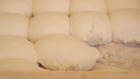 la preparación de pan casero