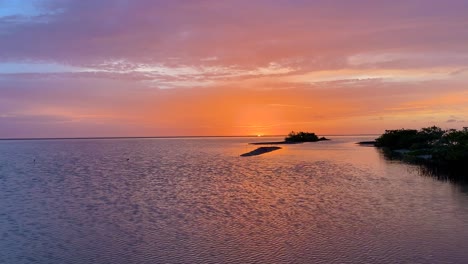 Sonnenuntergang-Am-Strand