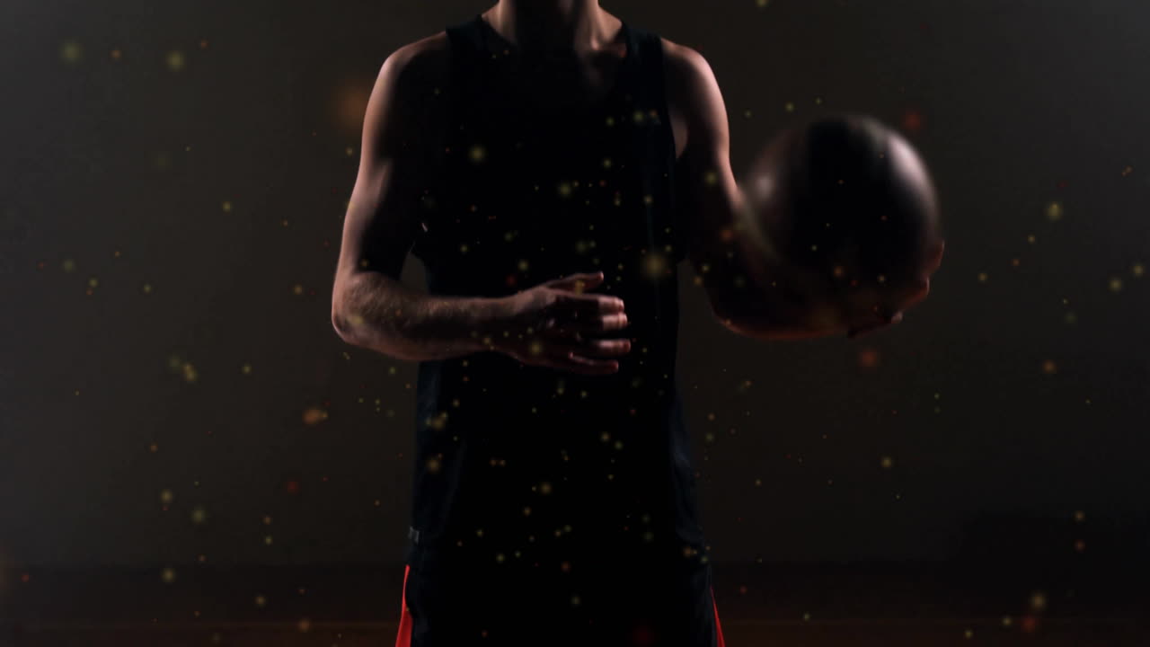 농구를 들고 있는 백인 남성 농구 선수 위에 움직이는 스의 애니메이션