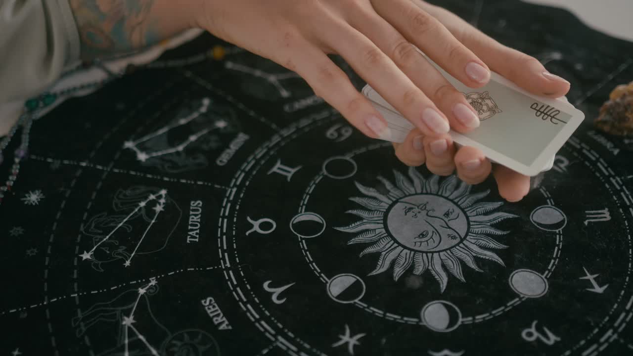 Tarot Card Reading and Astrology