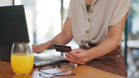 woman making an online purchase