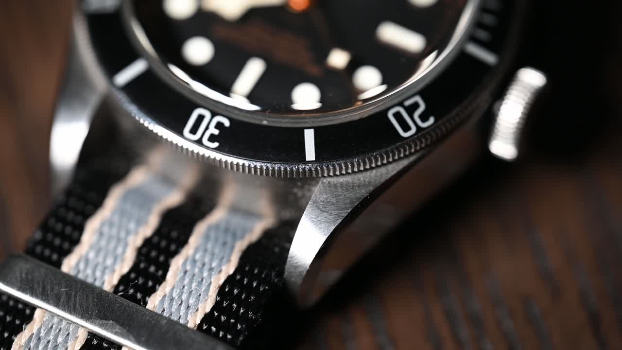 orologio da polso automatico di fascia alta, cinturino nato