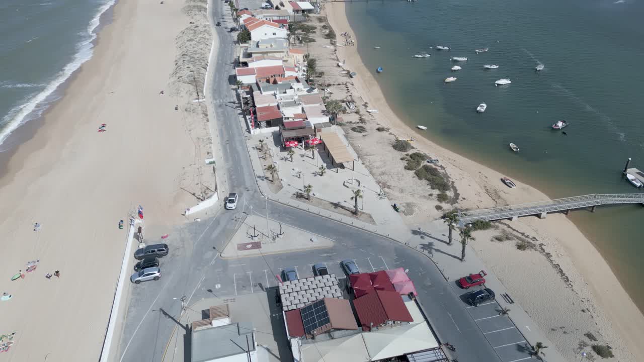 vista aérea de la playa de faro - portugal