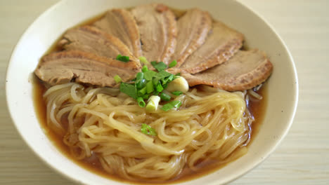 duck-noodles-with-stewed-duck-soup---Asian-food-style