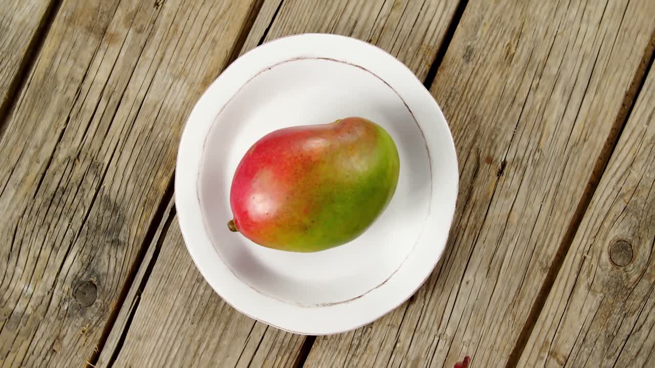 cabeza de mango rojo