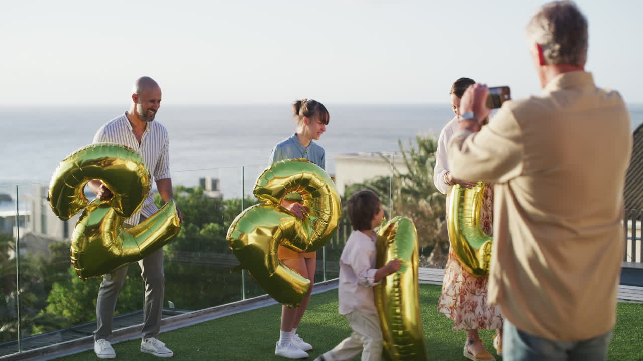 아디오스 2019, 안 ⁇ 하세요 2020!