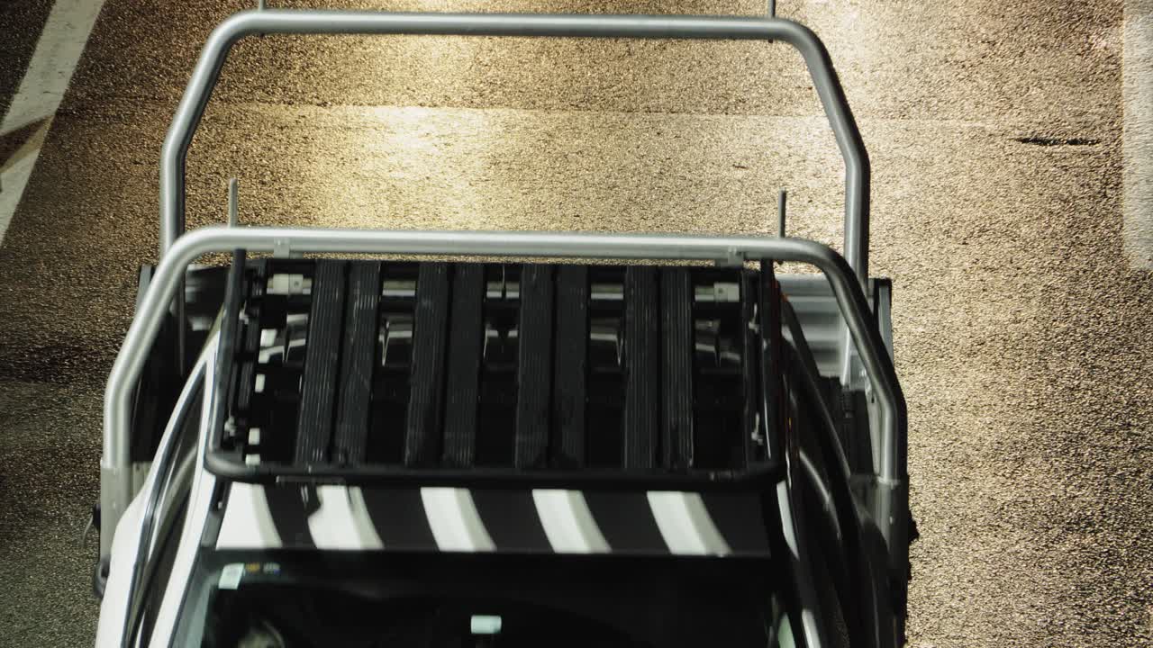 Cars With Travel Pass Crossing At The Border Of Queensland And New South Wales - Coronavirus Travel Restrictions In Australia - high angle shot