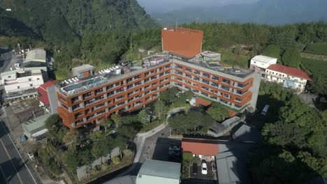 Aerial-view-of-luxury-expensive-hotel-Indigo-in-rural-area-Taiwan