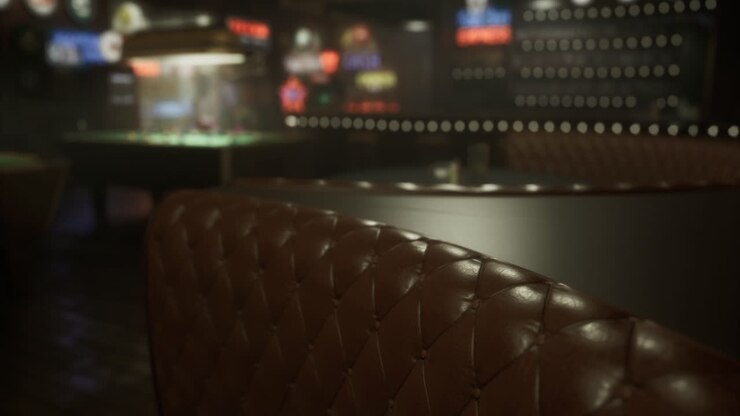 Comodi posti a sedere in pelle in un vivace bar a tarda sera