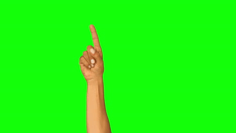 cerca de la mano apuntando a algo