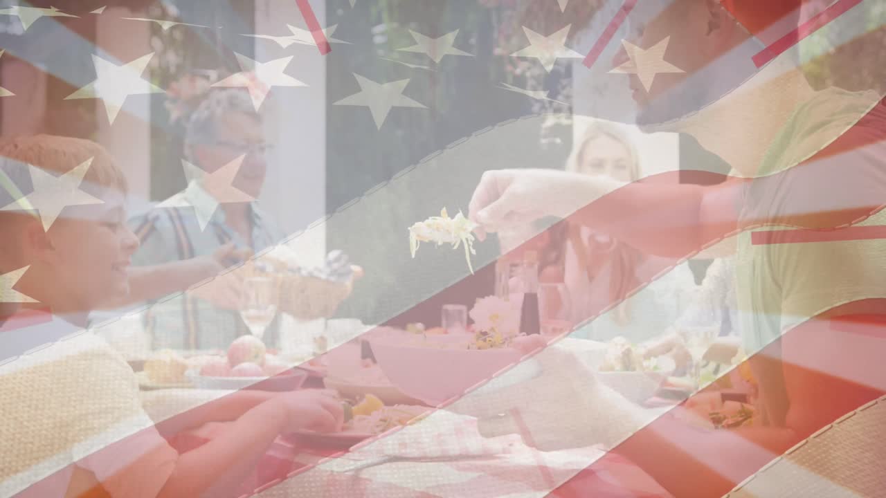 저녁 식사 중 가족 위 에 있는 미국  ⁇ 발 의 애니메이션