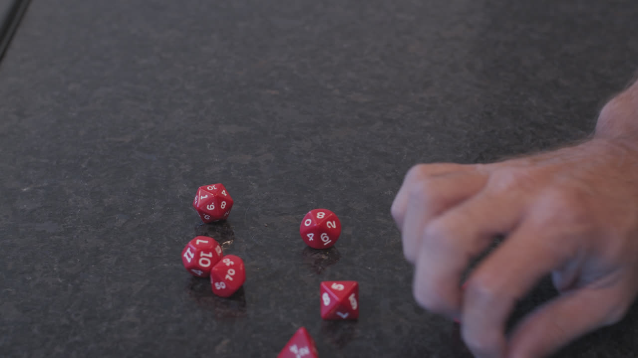 juego de dados poliédricos rodantes 02