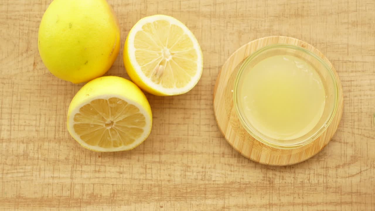 Lemons and Lemon Juice