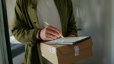 package delivery and signature