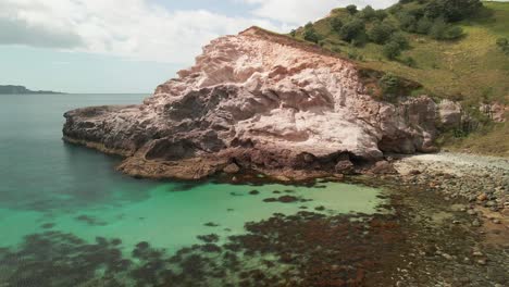 Shallow-coral-reef-of-Cray-fish-bay