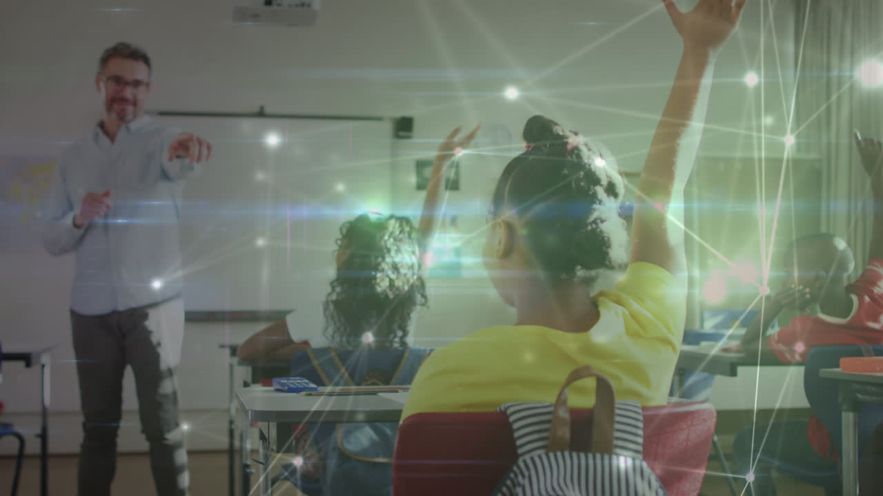 학교의 다양한 교사와 학생에 대한 데이터와 연결의 애니메이션