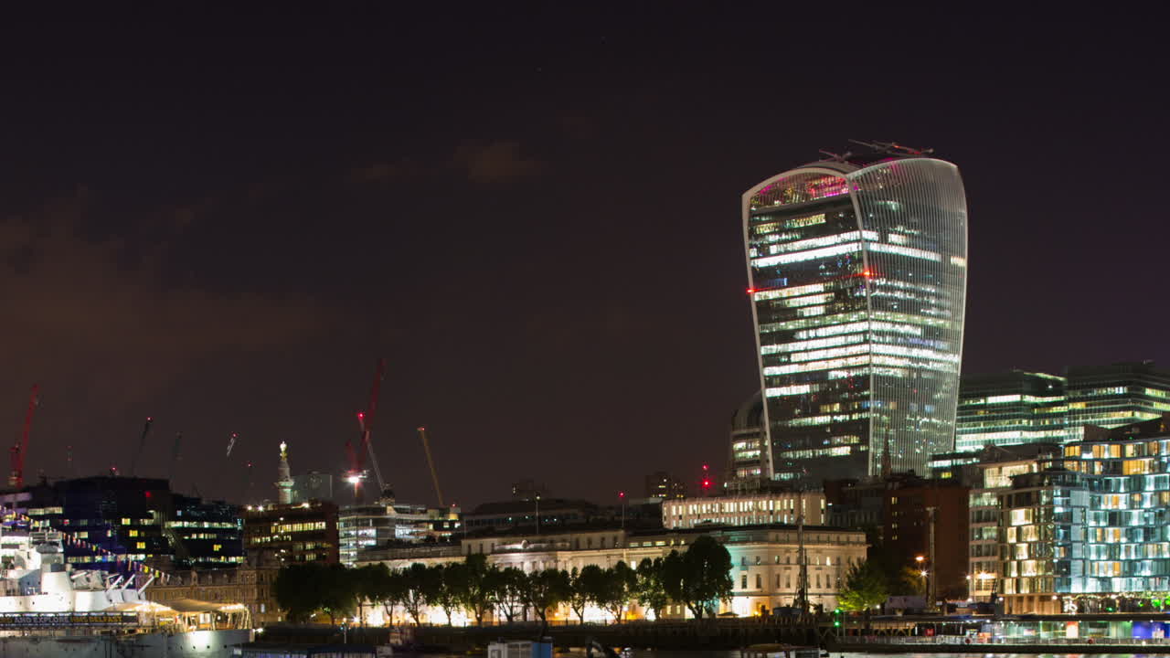 런던 스카이라인 다크 01