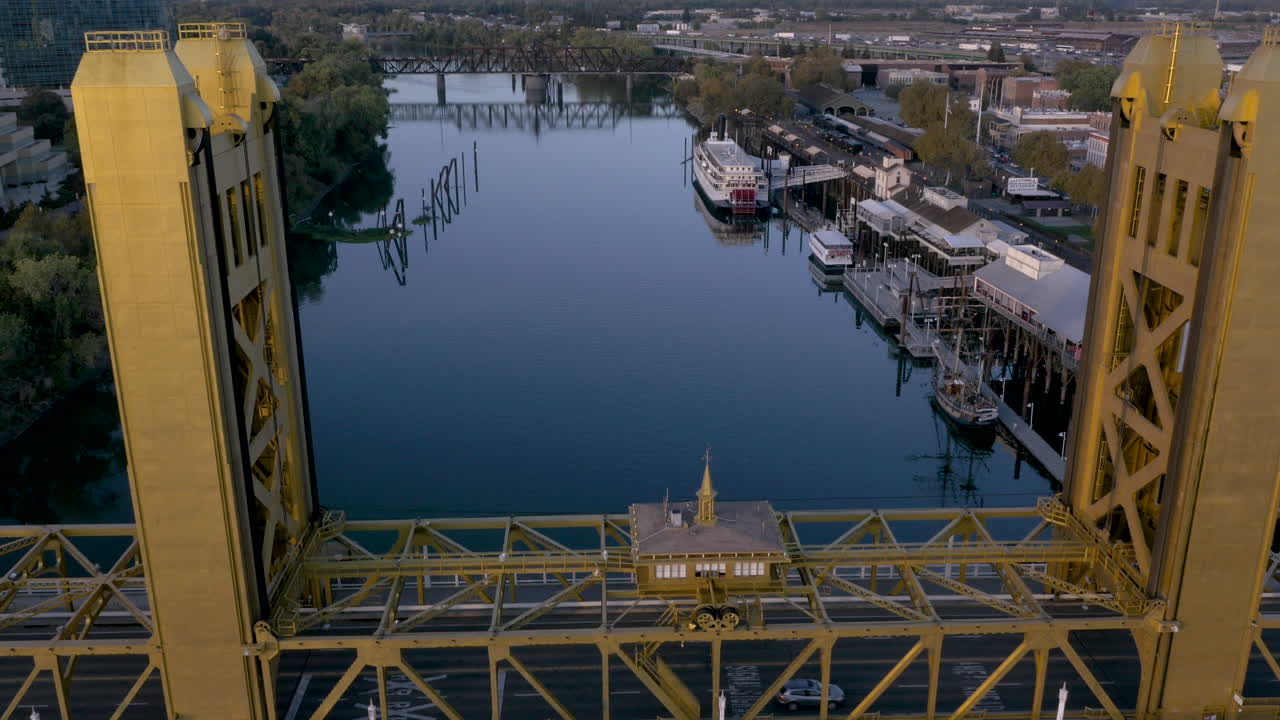 Aerial view of Sacramento's Tower Bridge over the Sacramento River at dusk