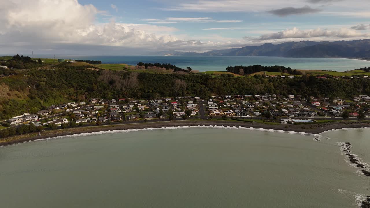 Fantastic 4K drone footage that showcases the beautiful coastal town of Kaikoura, offering an elevated view of its charming streets and the majestic ocean that defines New Zealand's South Island