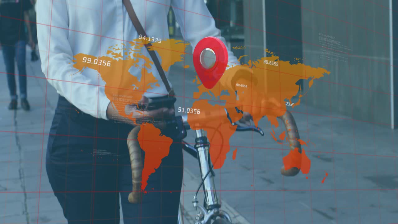 ubicación pin sobre el mapa del mundo contra la sección media de la mujer con bicicleta caminando por la calle