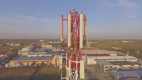 orbitar alrededor de una torre gsm