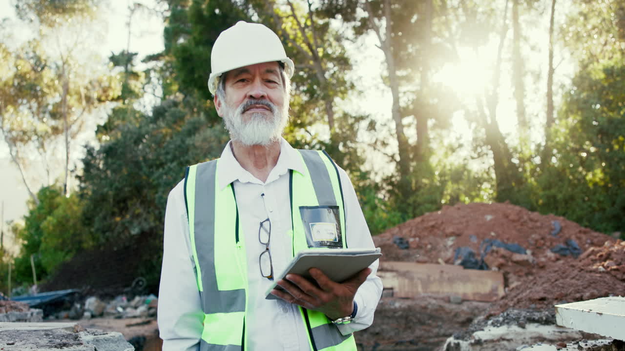 trabajador de la construcción en el sitio