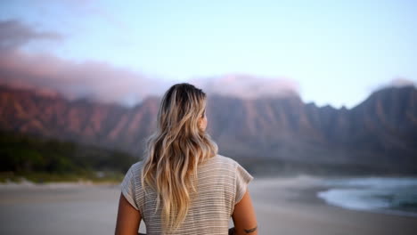 Wir-Alle-Brauchen-Ab-Und-Zu-Eine-Strandtherapie