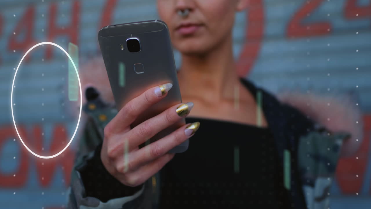 스마트 폰을 사용하는 백인 여성에 대한 아이콘 네트워크의 애니메이션