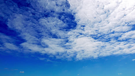 time lapse beautiful nature with white cloud moving on blue sky