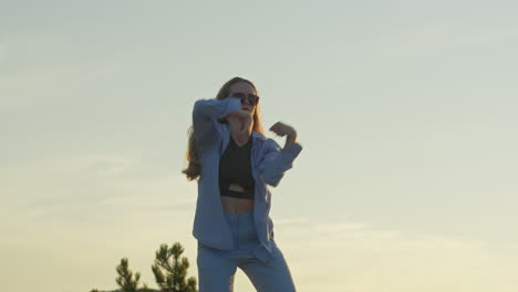 danza contemporánea, moda, bailarina