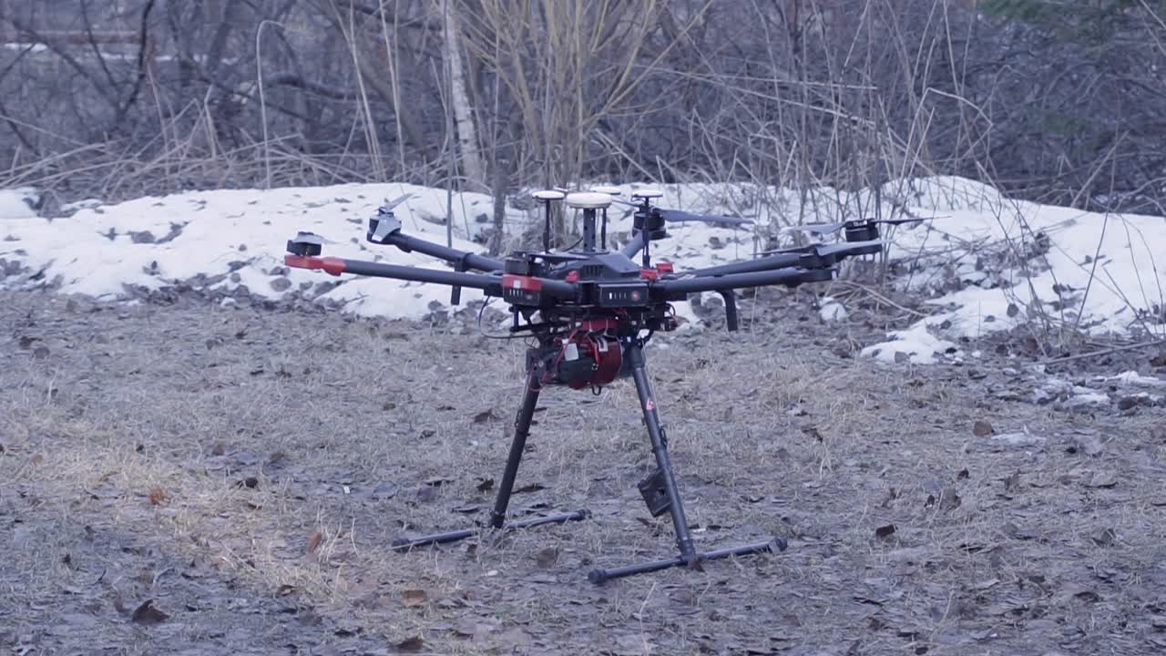 눈 인 에서 드론