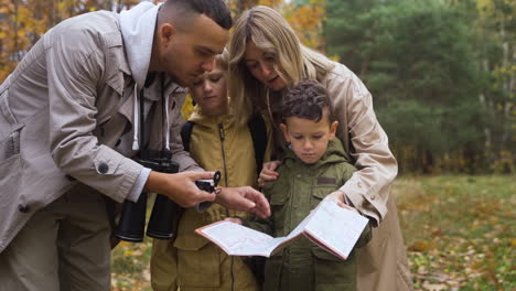 familia juntos al aire libre