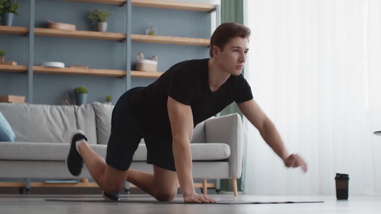 rutina de entrenamiento en el hogar para hombres