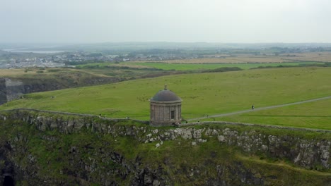 Mussenden-Temple,-Downhill-Estate,-Coleraine,-County-Derry,-Northern-Ireland,-September-2021