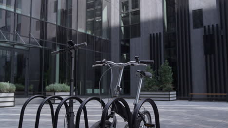 Modern-business-office-yard.-Empty-peaceful-place-with-shared-vehicles-parking