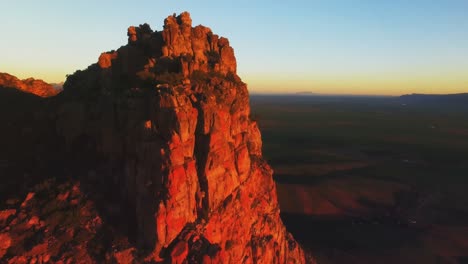 Vista-Aérea-De-Una-Montaña