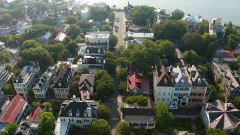 Overhead-birds-eye-view-of-Charleston-SC,-USA