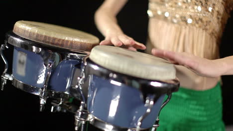 percusionista femenina 16