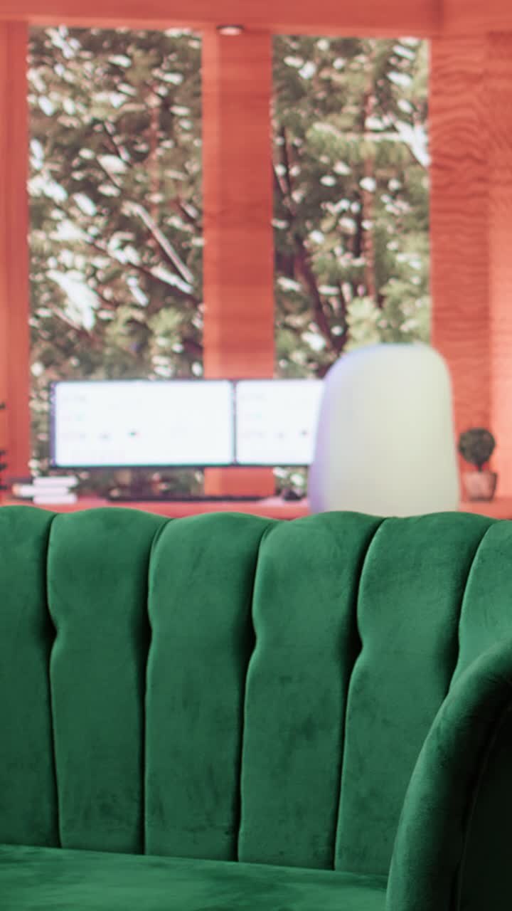 Interior de oficina moderno vacío con sillón verde y escritorio